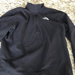 North Face Men’s Black Quarter Zip Fleece
